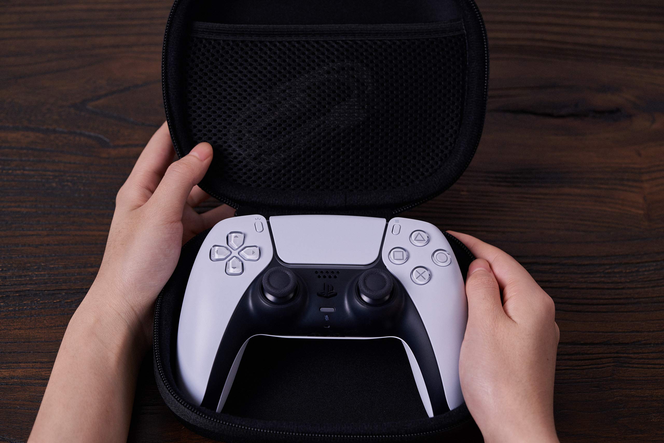 8Bitdo Classic Controller Travel Case (88BE)