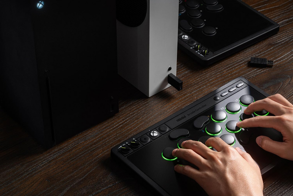 8BitDo All-button Arcade Controller for Xbox Series Detail