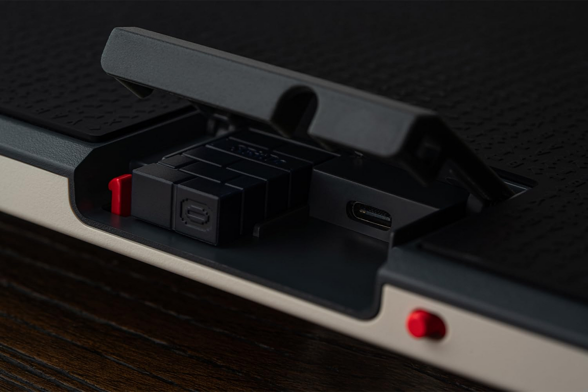 8BitDo All Button Arcade Controller Pro N Edition Detail