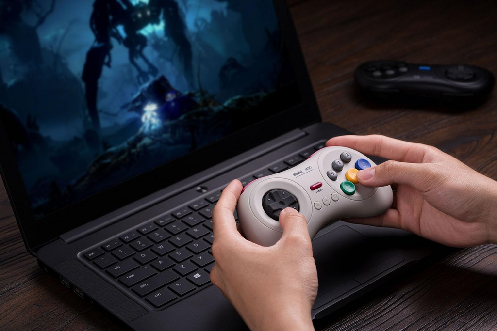 8BitDo M30 Bluetooth Controller White Detail