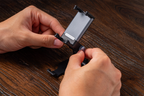 8BitDo Mobile Clip for Pro2 Pro3 Bluetooth Controller Detail
