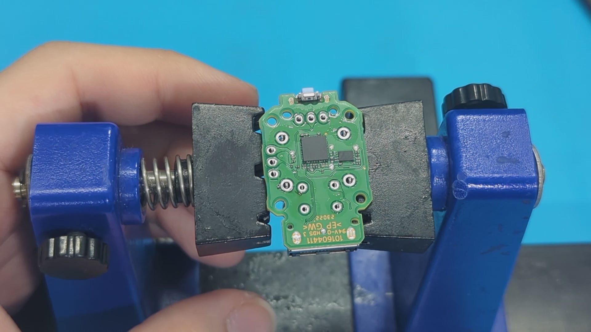 動画を読み込む: 